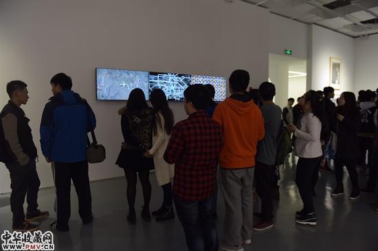 “四界”艺术展 现场