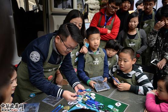 “版画嘉年华”现场