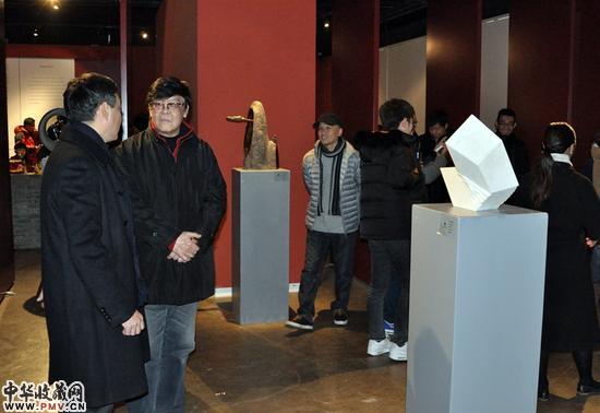 “原?溯”陈辉、董书兵、李鹤三人雕塑展现场