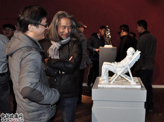 “原?溯”陈辉、董书兵、李鹤三人雕塑展现场