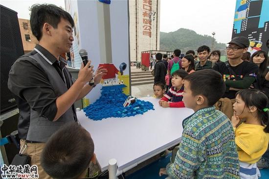 深港城市建筑双城双年展-乐高活动-一砖一瓦建深圳