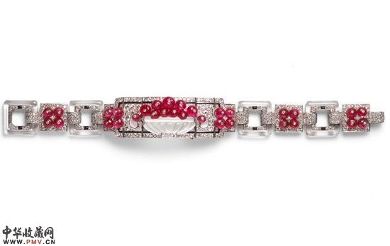 手链，卡地亚纽约，1926年，铂金，金，钻石，红宝石，无色水晶，缟玛瑙，珐琅。卡地亚典藏，Nick Welsh， Collection Cartier ? Cartier