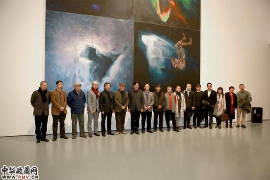 开幕式嘉宾合影