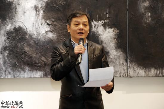 北京电影学院当代艺术研究院执行院长、湖湘参展艺术家冯放在开幕式上代表艺术家致辞