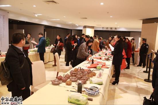 文人壶创作现场