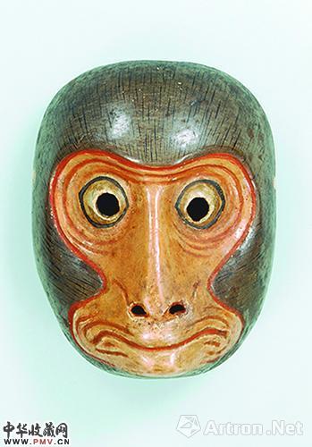 东京国立博物馆展出的《戏用猴面具》