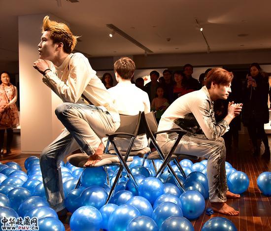 舞台剧《茫茫大海上》