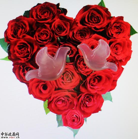 　　珠宝女人节上推出楼兰漠玉“吉祥鸽”