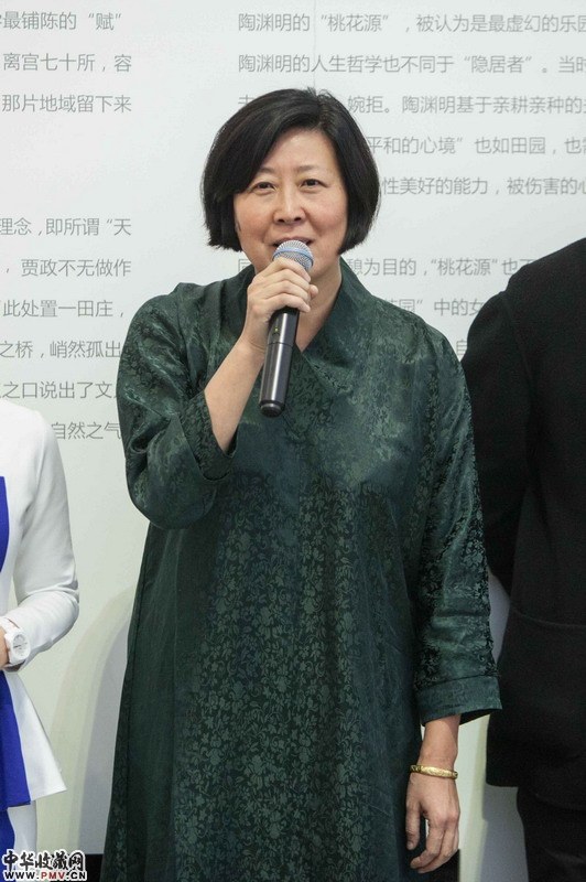 策展人廖雯女士致辞