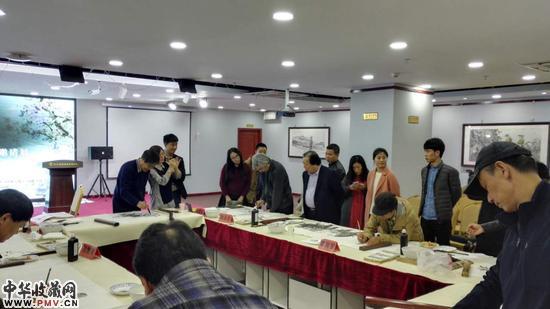 参展艺术家现场笔会