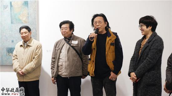 著名艺术家马一平先生亲切致辞