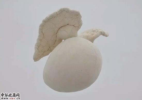许静宇，EO，2009，织物，50×55×60cm