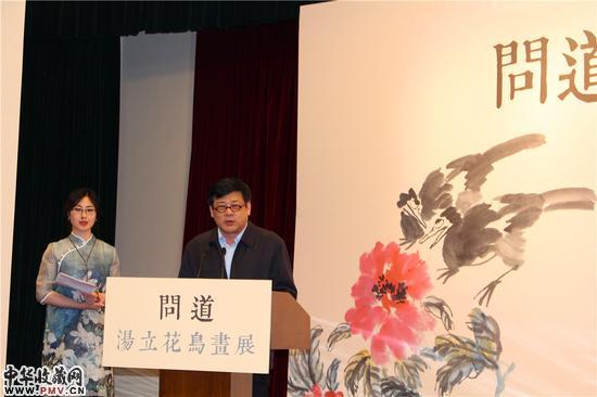 中国美协秘书长徐里先生致辞 