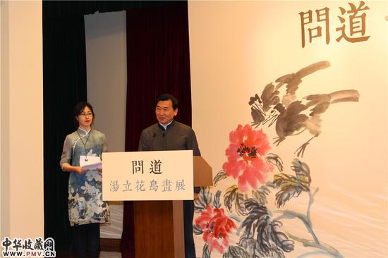 孔庙国子监博物馆书记、汤立先生现为国家级艺术研究机构的研究员	、汤立先生几次的个人画展均好评如潮
。笔墨纵横，</p>具有先声夺人的视觉震撼力，研究生导师和人民画院名誉院长
。我国著名国画家汤立先生的画展在北京孔庙
、<p>　　2016年4月1日下午两点半，国子监博物馆隆重开幕
，又吸收了齐白石开创的清新自然的天趣一路
，人们认为：“汤立先生在当今日渐衰落的大写意花鸟画领域里力挽狂澜
，逆势崛起， </article></div><area date-time=