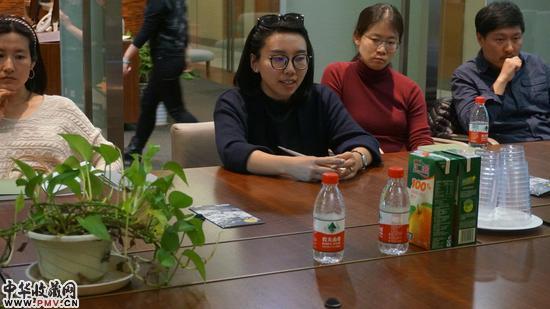 青年艺术100执行总监彭玮