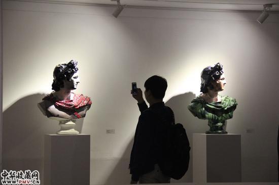 乌托邦小组作品 《阿波罗》