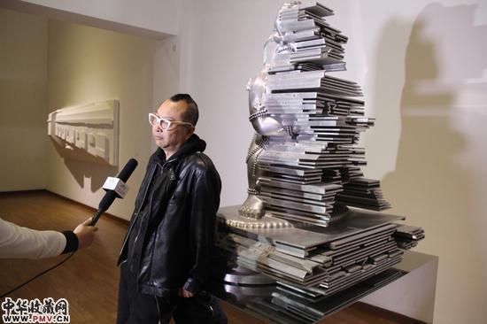 原弓及作品《背影》