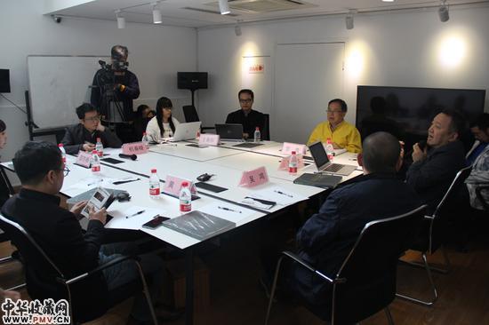 “石膏像”展览研讨会现场