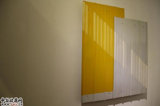 王风华作品 《隔离上的一束光》