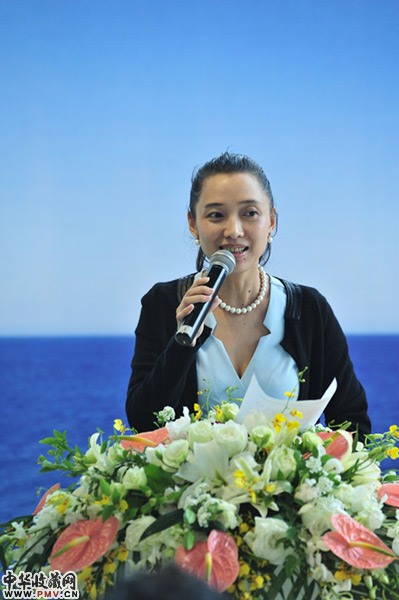 上海新美术馆馆长王可致辞