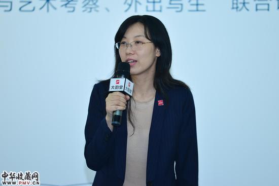 大韵堂艺术机构运营总裁许雁勤开幕致辞