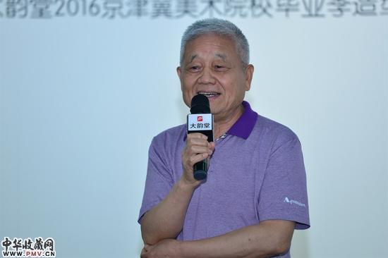 　　中国书法家协会顾问、 中国国家画院书法篆刻院副院长、中国艺术研究院、四川大学硕士、博士生导师 胡抗美先生