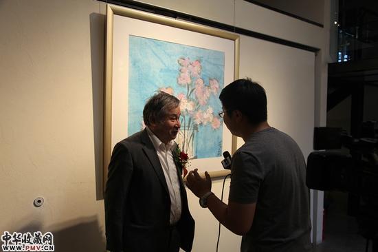 李庚教授接受采訪