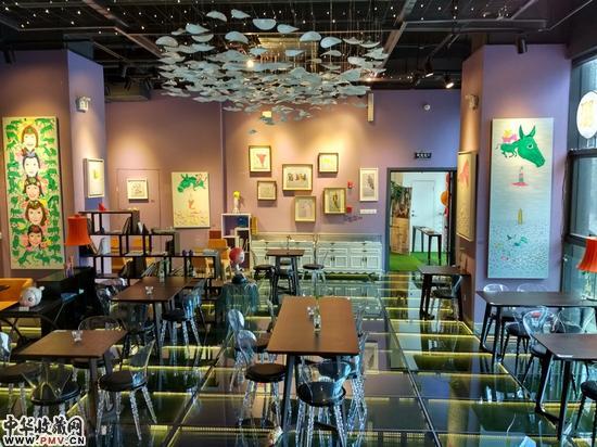 VIKI LULU HOUSE 二层展览空间 