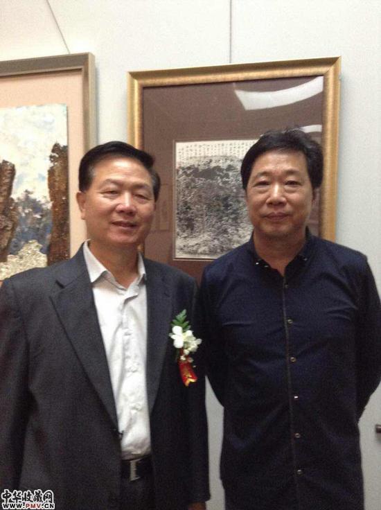 吴月霖与全国政协委员军委办公厅主任曹育民将军合影