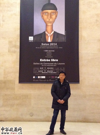 艺术家吴月霖在展览现场