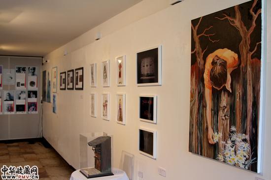 展厅右侧墙照片