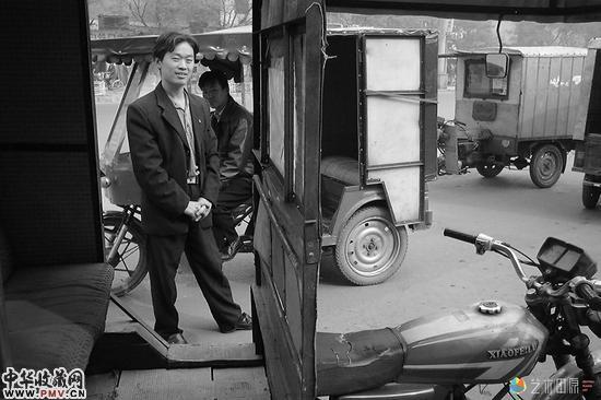 阿兰?朱利安作品