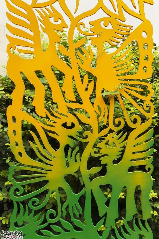 四季（局部1），2016年，铁雕，280x75x75cm