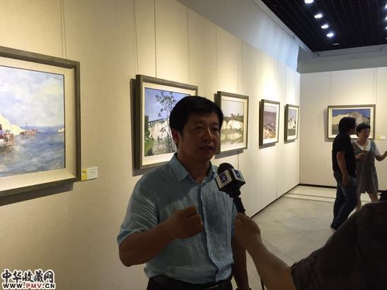 央视书画频道记者采访河北美协主席祁海峰