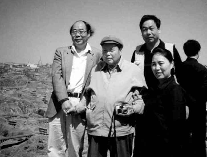 和刘文西先生在陕北 