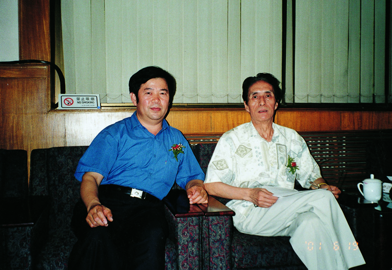 夏德起与刘勃舒合影