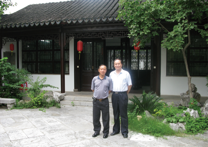 2008年8月与齐克林先生在江苏画院