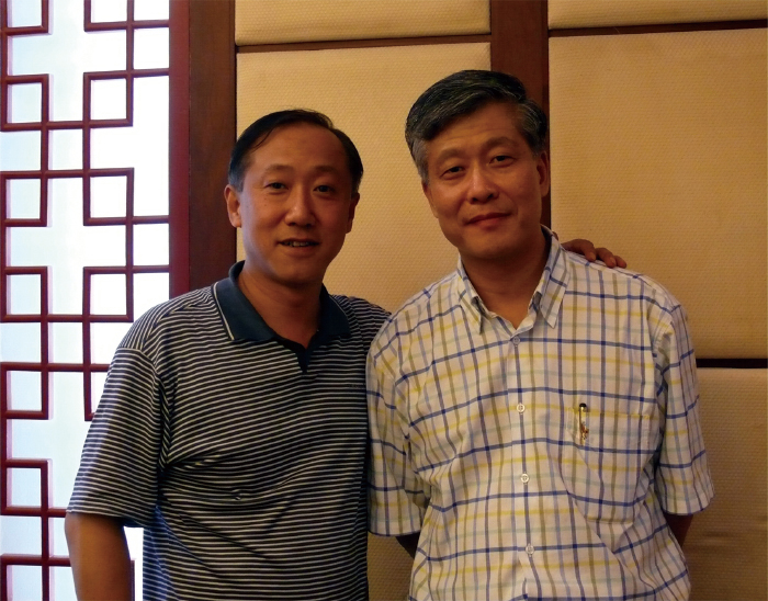 2007年与国家博物副馆长陈履生先生