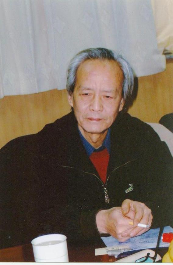 中国画研究院研究员、美术评论家赵力忠在座谈会上发言