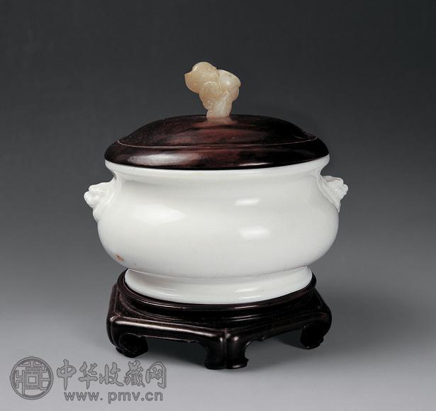 清康熙 德化釉兽耳钵式炉