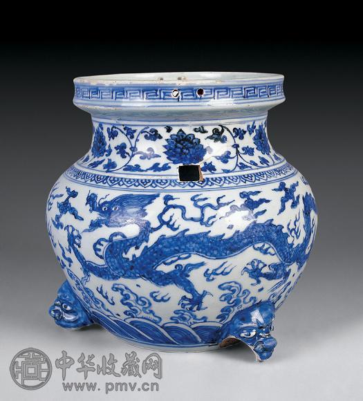 明万历 青花龙纹炉