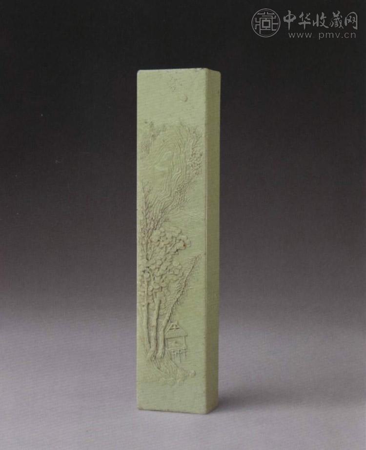 清同治 绿釉雕瓷纸镇