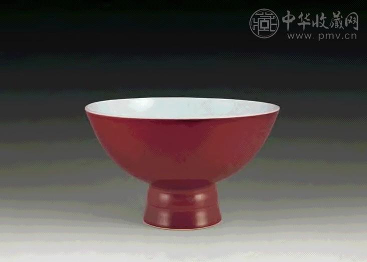 清雍正 祭红高足碗