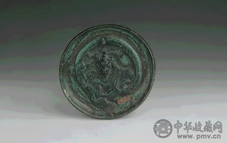 辽 正面龙纹镜