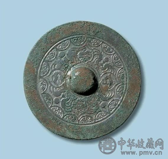 魏晋南北朝 变形四叶瑞兽对凤镜