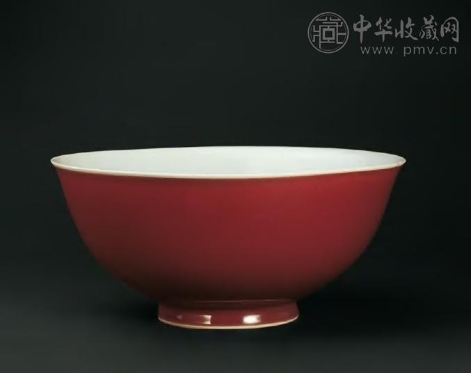 清乾隆 祭红釉碗