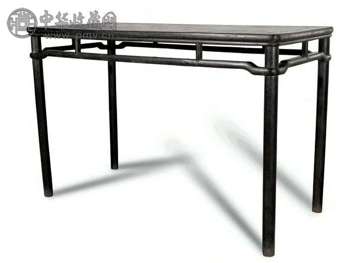 清早期 紫檀圆包圆罗锅枨画桌