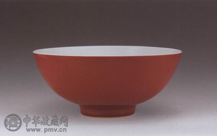 清雍正 霁红釉碗
