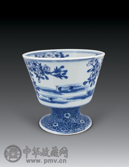 清道光 青花釉里红春江花暖图纹高足碗