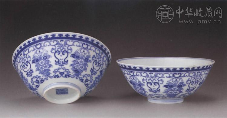 清嘉庆 青花花卉碗(2件)
